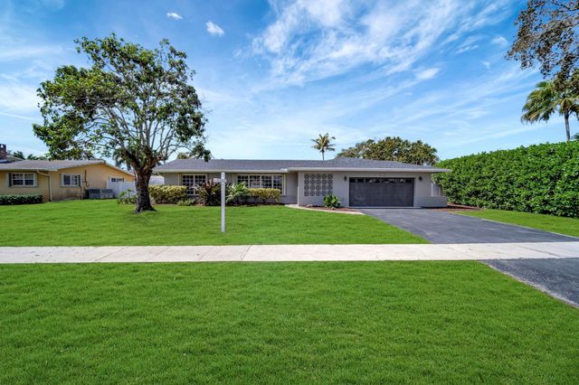 1251 SW 67th Avenue, Plantation, FL 33317