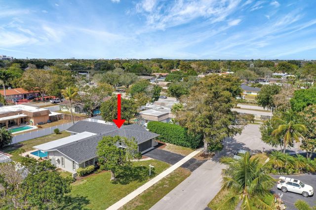 1251 SW 67th Avenue, Plantation, FL 33317