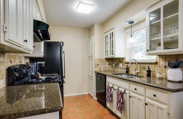 5920 Oak Hill Road, Watauga, TX 76148