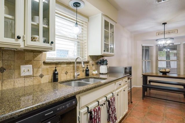 5920 Oak Hill Road, Watauga, TX 76148