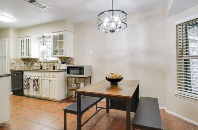 5920 Oak Hill Road, Watauga, TX 76148