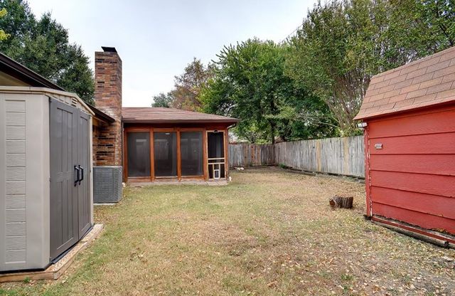 5920 Oak Hill Road, Watauga, TX 76148