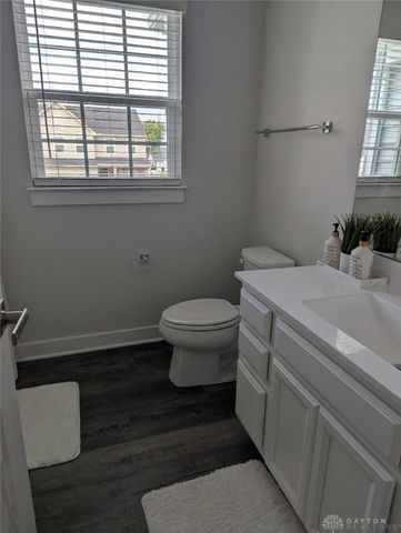 188 Cresting Road, Fairborn, OH 45324