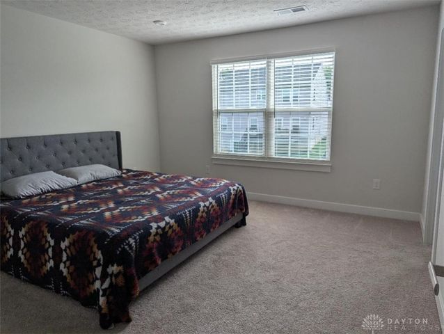 188 Cresting Road, Fairborn, OH 45324