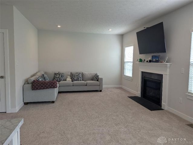 188 Cresting Road, Fairborn, OH 45324