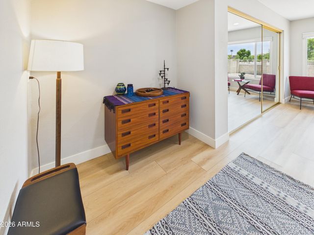 4101 E MANDAN Street, Phoenix, AZ 85044