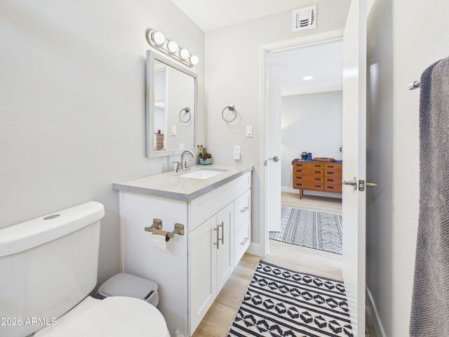 4101 E MANDAN Street, Phoenix, AZ 85044