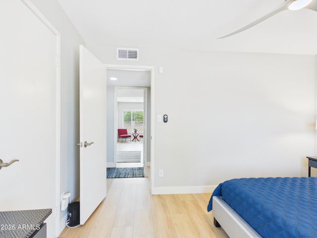 4101 E MANDAN Street, Phoenix, AZ 85044