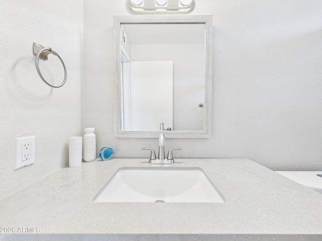 4101 E MANDAN Street, Phoenix, AZ 85044