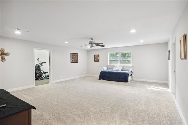 5168 Farm Road 196 N, Paris, TX 75462