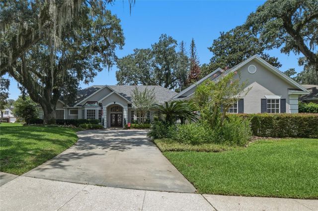 3780 CHARLESTON LOOP, Oviedo, FL 32765