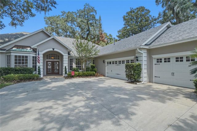 3780 CHARLESTON LOOP, Oviedo, FL 32765