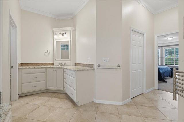 3780 CHARLESTON LOOP, Oviedo, FL 32765