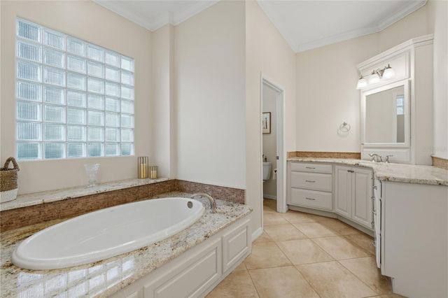3780 CHARLESTON LOOP, Oviedo, FL 32765