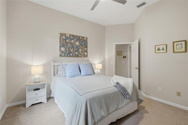 3780 CHARLESTON LOOP, Oviedo, FL 32765