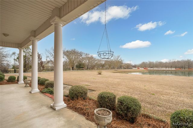 121 Meriwether Trace, Pike Road, AL 36064