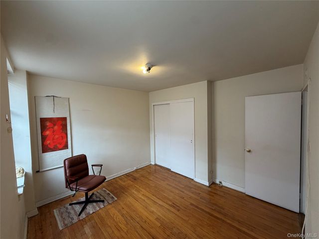 42-45 Kissena Boulevard 6B, Flushing, NY 11355