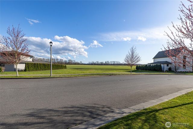 1701 Farmview Terrace, Lynden, WA 98264