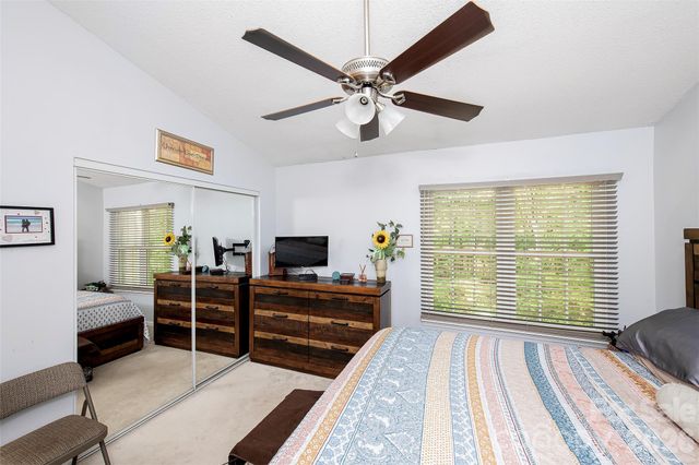 1637 Windsor Gate Lane, Charlotte, NC 28215