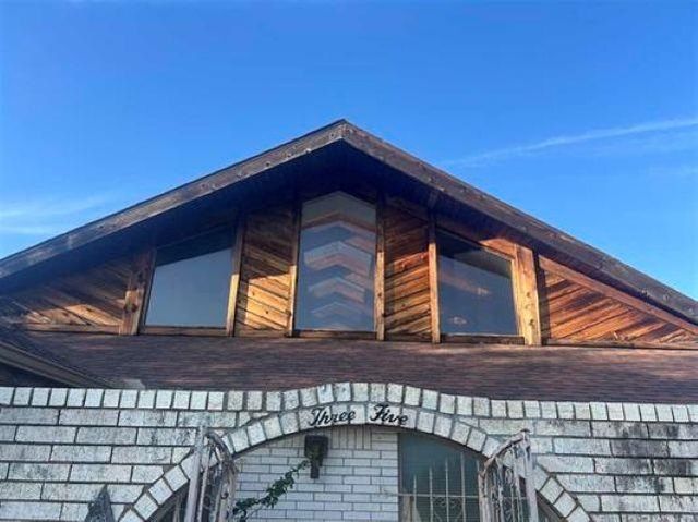 305 NW Tanglewood Cir, Lawton, OK 73505