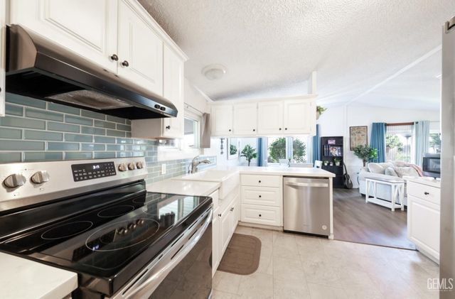 601 42nd Street, Bakersfield, CA 93301