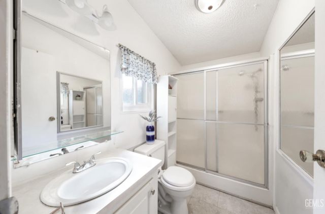 601 42nd Street, Bakersfield, CA 93301