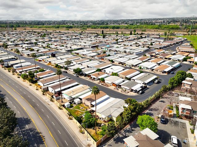 601 42nd Street, Bakersfield, CA 93301