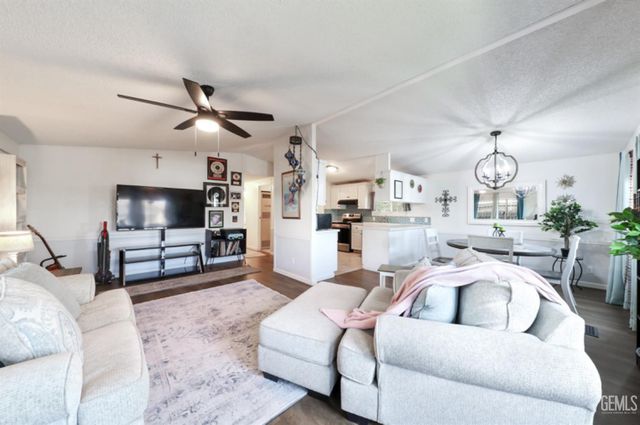 601 42nd Street, Bakersfield, CA 93301