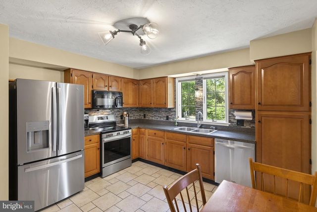 95 WHITE CHURCH RD, Gettysburg, PA 17325