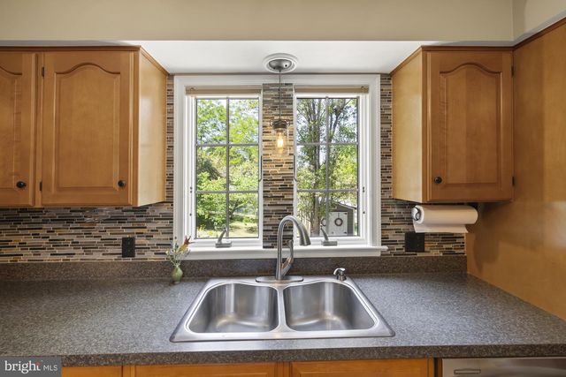 95 WHITE CHURCH RD, Gettysburg, PA 17325
