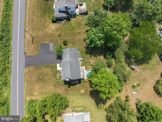 95 WHITE CHURCH RD, Gettysburg, PA 17325
