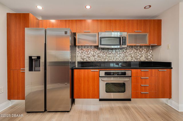 231 Riverside Dr Unit 507, Holly Hill, FL 32117