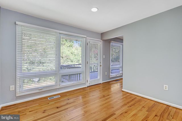 3712 MARYLAND ST, Alexandria, VA 22309