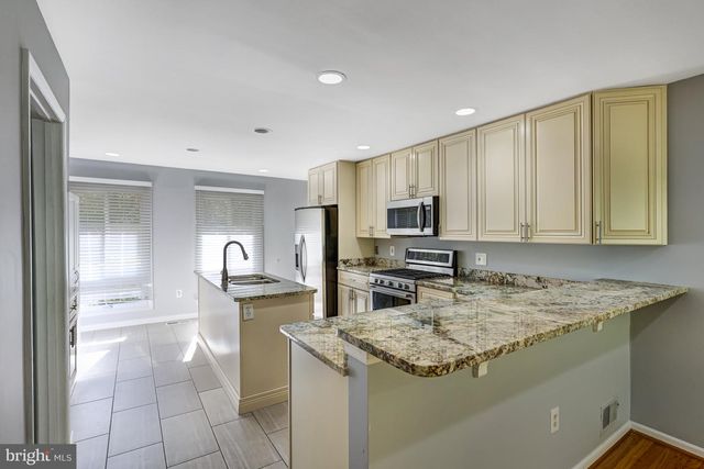 3712 MARYLAND ST, Alexandria, VA 22309