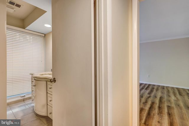 3712 MARYLAND ST, Alexandria, VA 22309