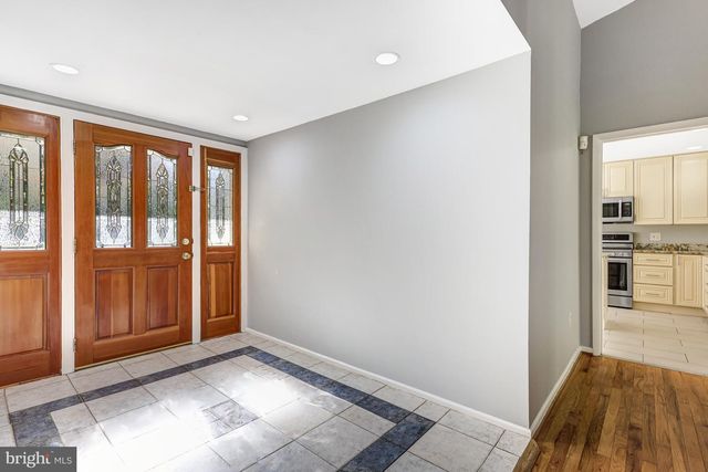 3712 MARYLAND ST, Alexandria, VA 22309