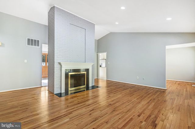 3712 MARYLAND ST, Alexandria, VA 22309