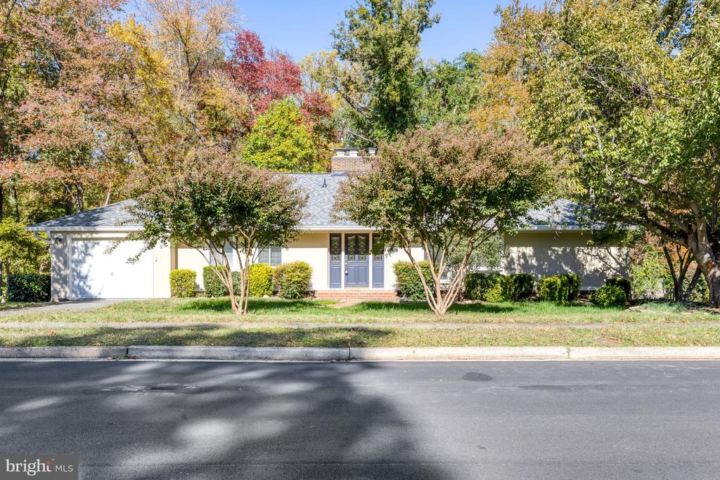 3712 MARYLAND ST, Alexandria, VA 22309