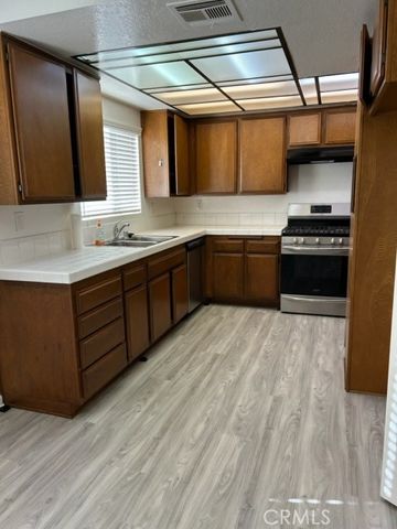 10201 Mason Avenue 101, Chatsworth, CA 91311