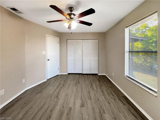 8350 Wren RD, Fort Myers, FL 33967