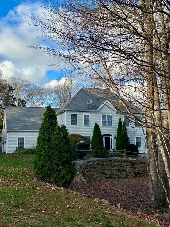 9 Bonny Lane, Clinton, CT 06413