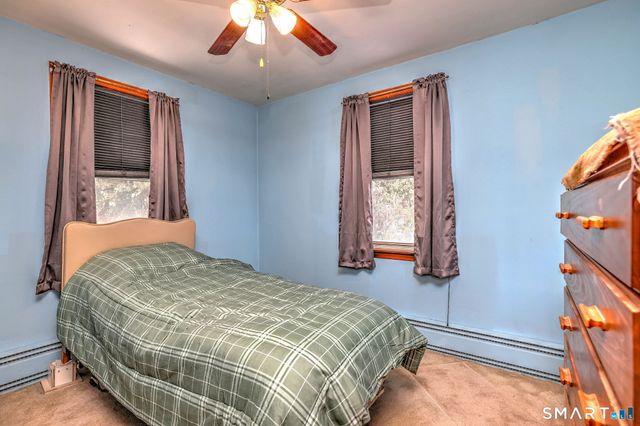 32 George Street, Seymour, CT 06483