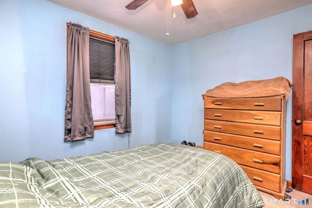 32 George Street, Seymour, CT 06483