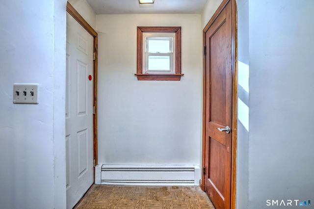 32 George Street, Seymour, CT 06483