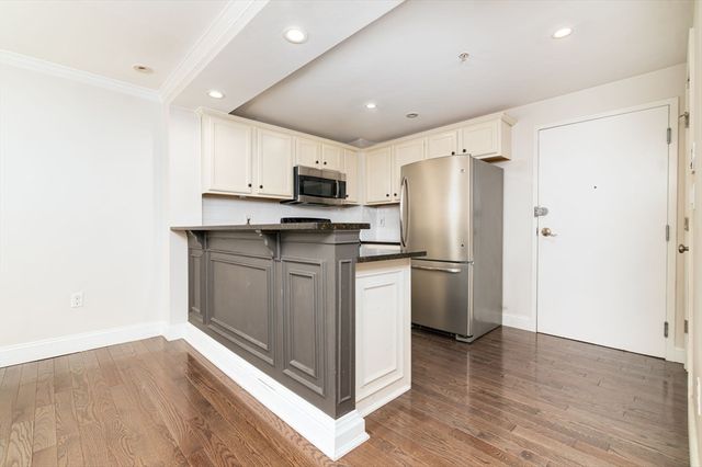 145 Hancock St 309, Braintree, MA 02184