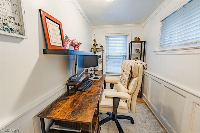 17413 Glenshire Avenue, Cleveland, OH 44135