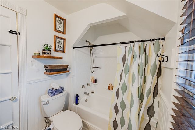 17413 Glenshire Avenue, Cleveland, OH 44135