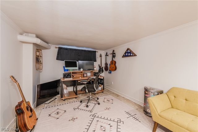 17413 Glenshire Avenue, Cleveland, OH 44135