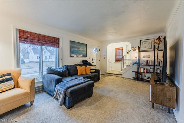 17413 Glenshire Avenue, Cleveland, OH 44135