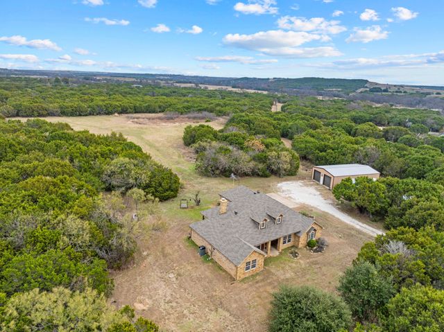 6909 Running Deer Court, Granbury, TX 76049